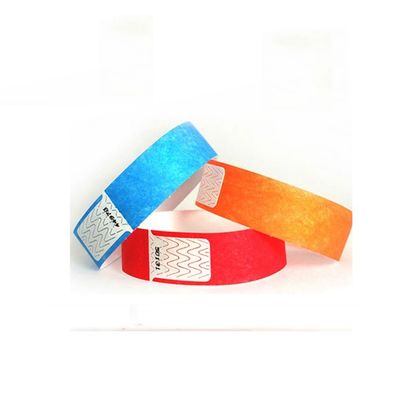 O hospital usa braceletes descartáveis do vinil dos braceletes da identificação com imprimir 270x25mm