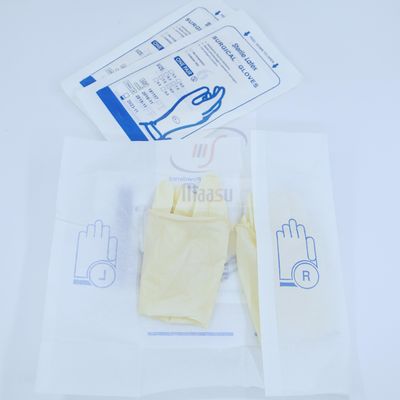 As luvas cirúrgicas do látex estéril branco leitoso pulverizam livre 6,5 polegadas